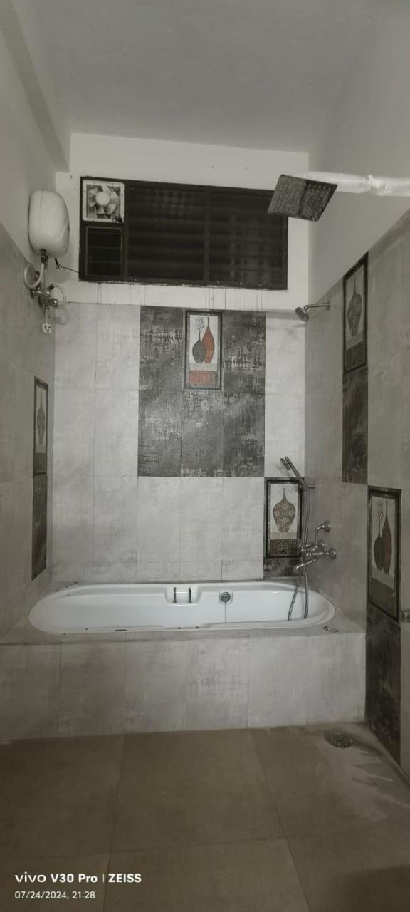 The Lake Farm House Villa Madras Buitenkant foto